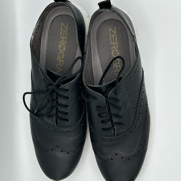 Women’s Cole Haan Black Oxford Shoes. Used and in excellent condition. - Picture 6 of 11